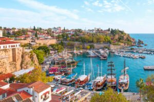 Antalya Marina - ANTALYA TRAVEL GUIDE