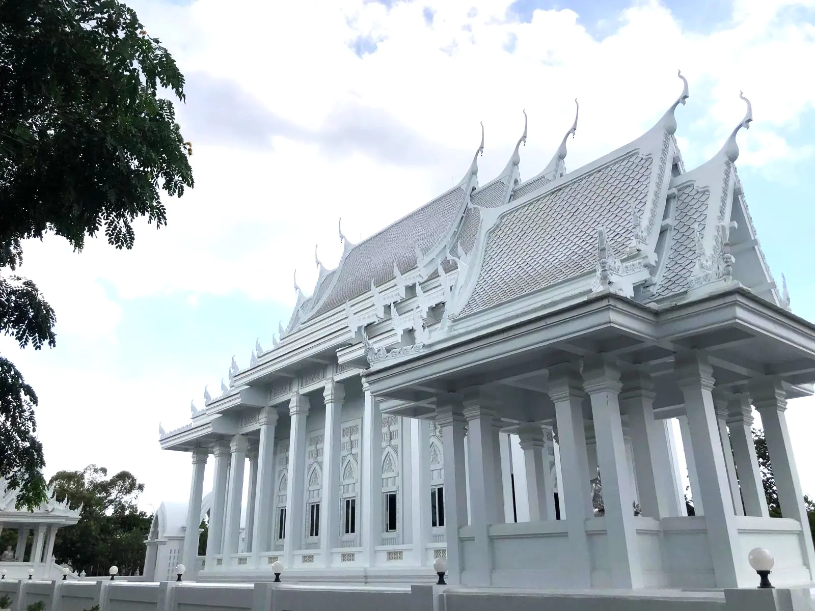 Wat Phon Prapa Nimit - Pattaya Gezilecek Yerler