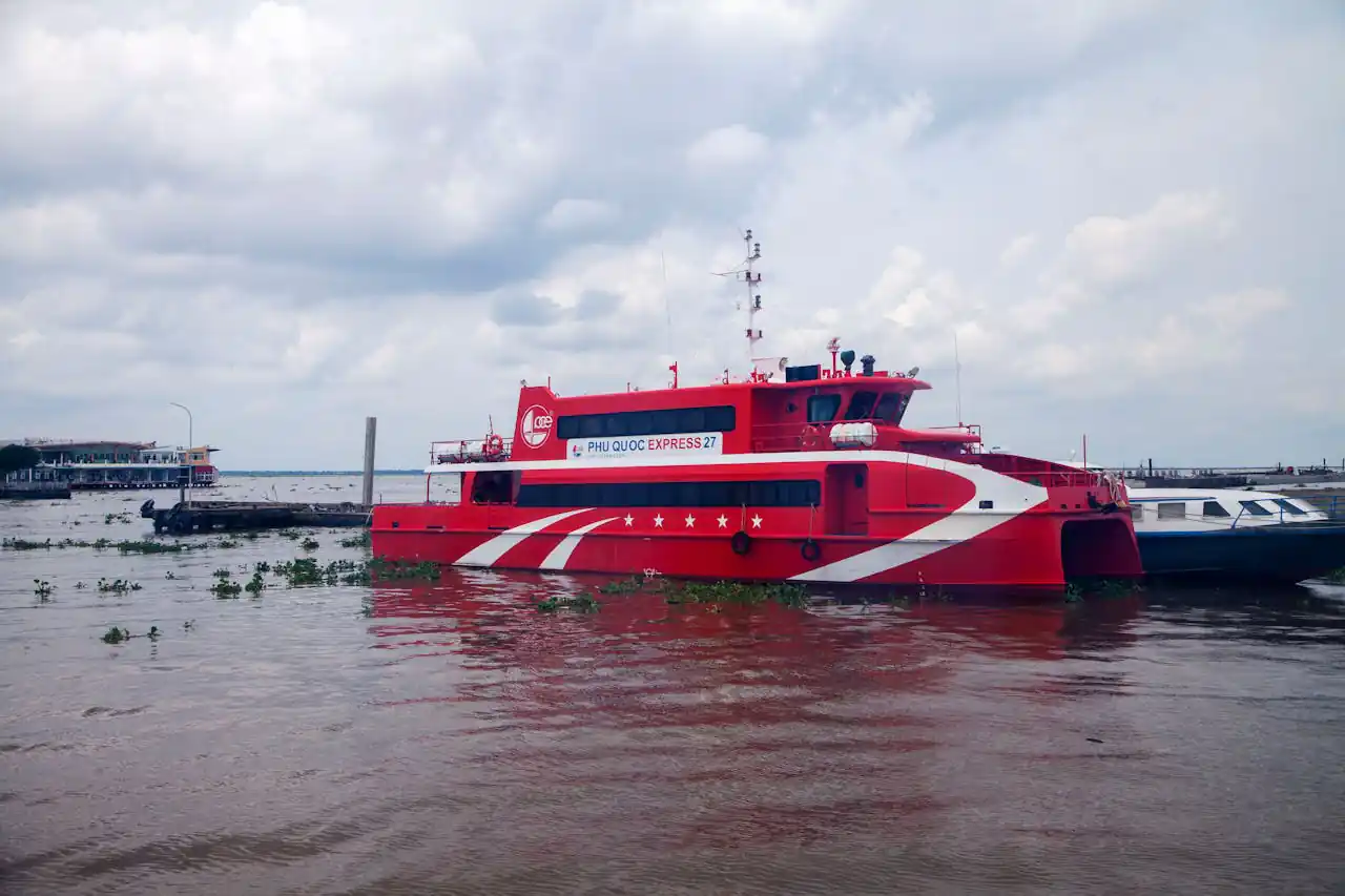 Phu Quoc Ferry , Boat and Ferry Services