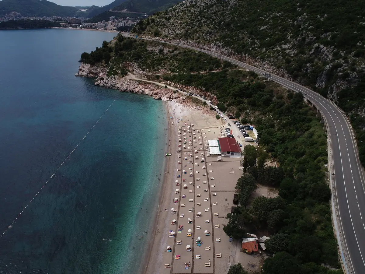 Kamenovo Plajı
