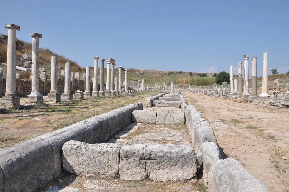 Perge Antik Kenti