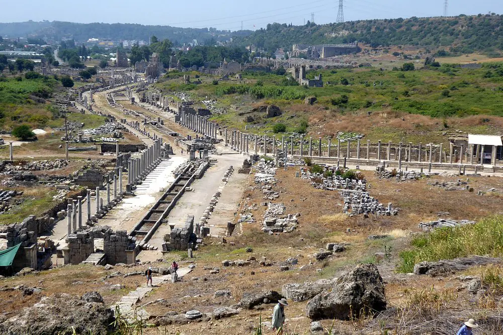 Perge Antik Kenti