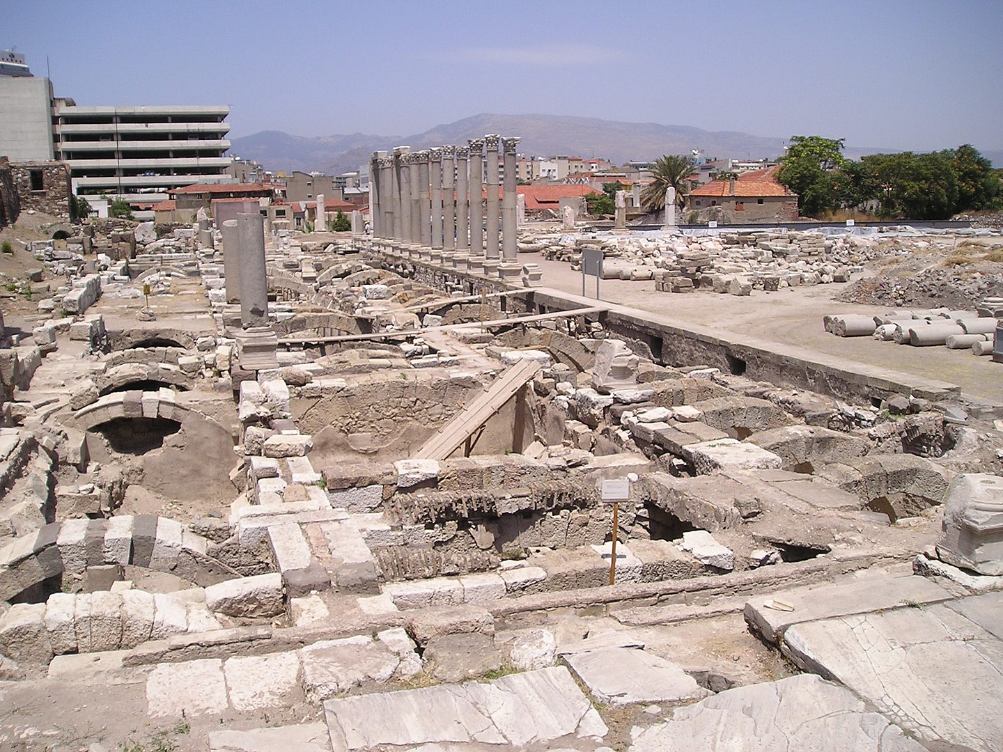 Agora Antik Kenti