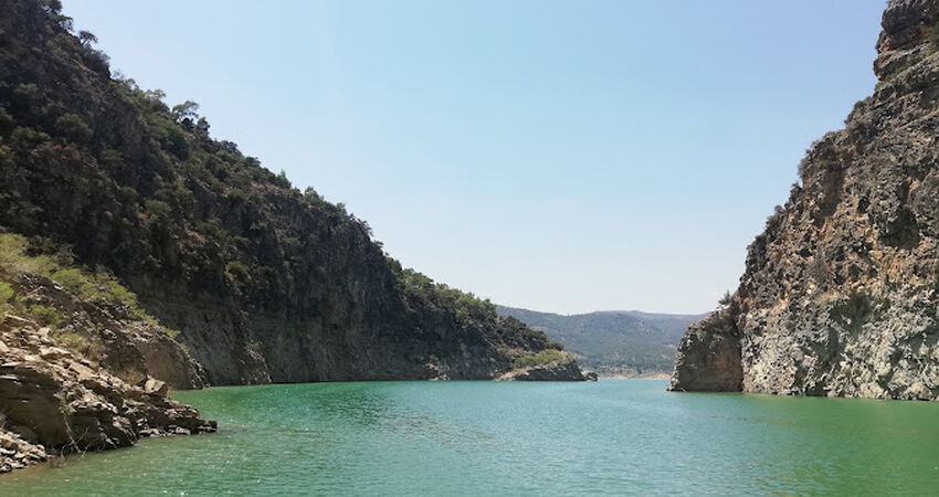 Arapapıştı Kanyonu