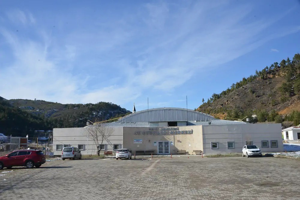 Gediz Ilıcasu Kaplıcaları