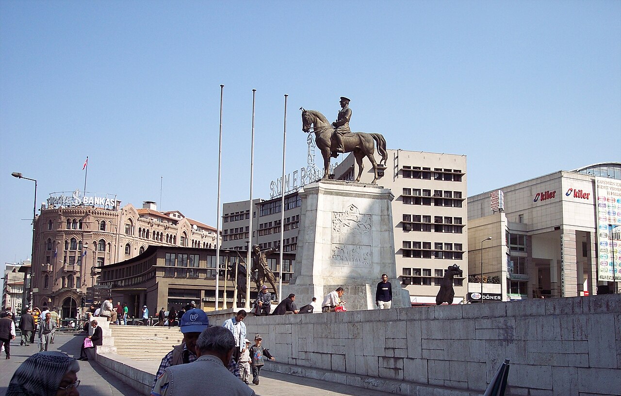 Ulus Meydanı