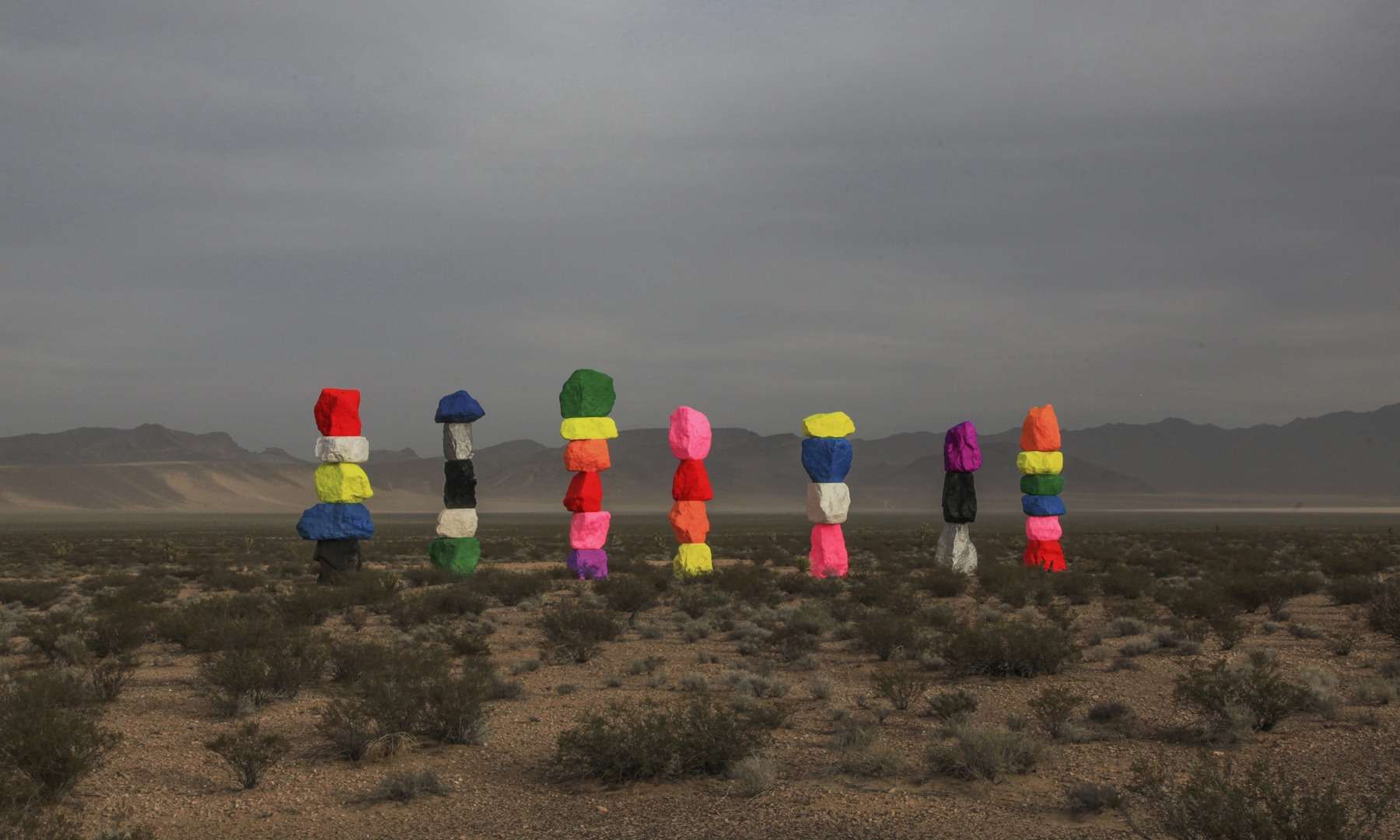 7 Magic Mountains