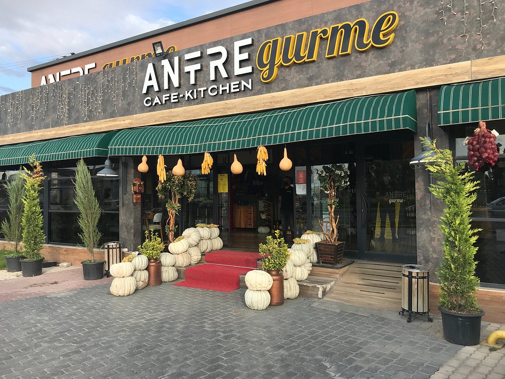 Antre Cafe - Kitchen