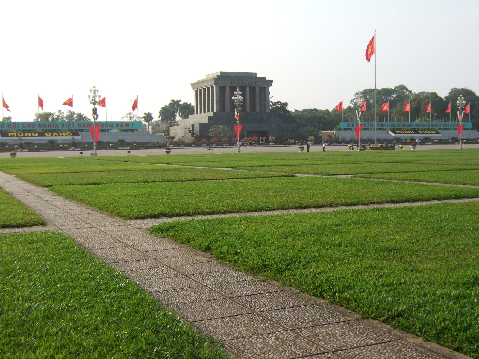 Ba Dinh Meydanı
