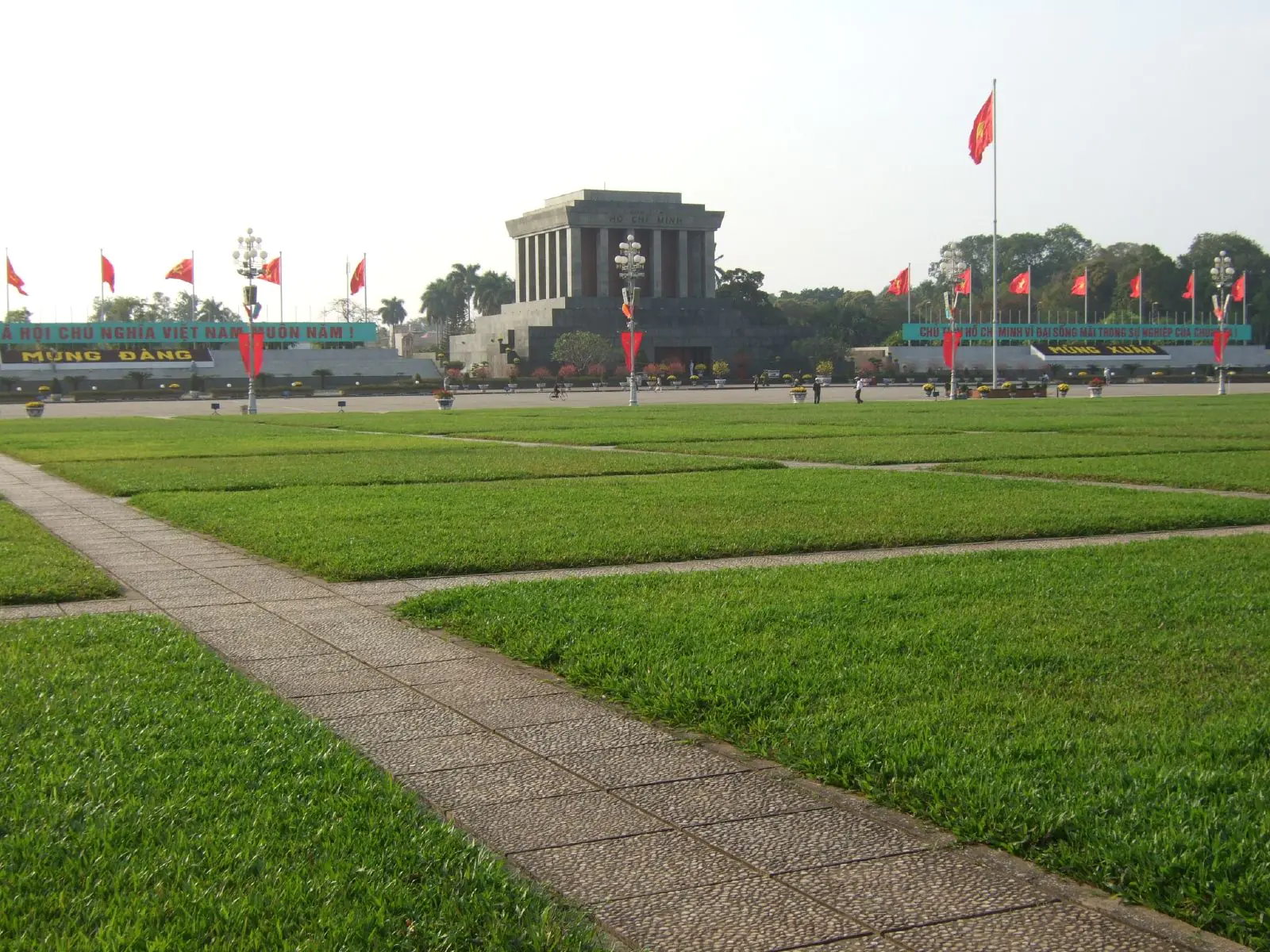 Ba Dinh Meydanı