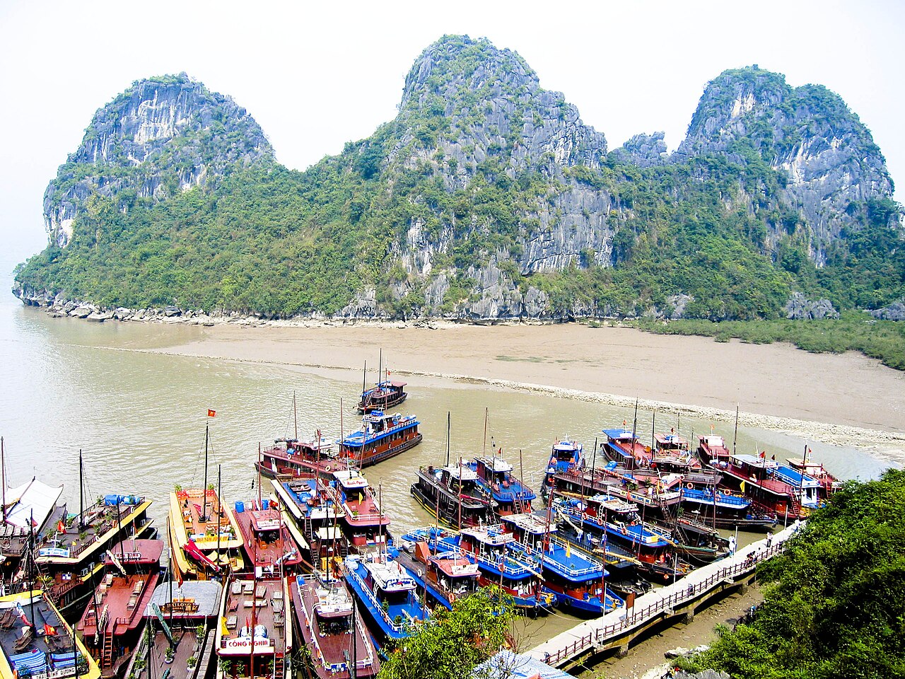 Cong Do Island