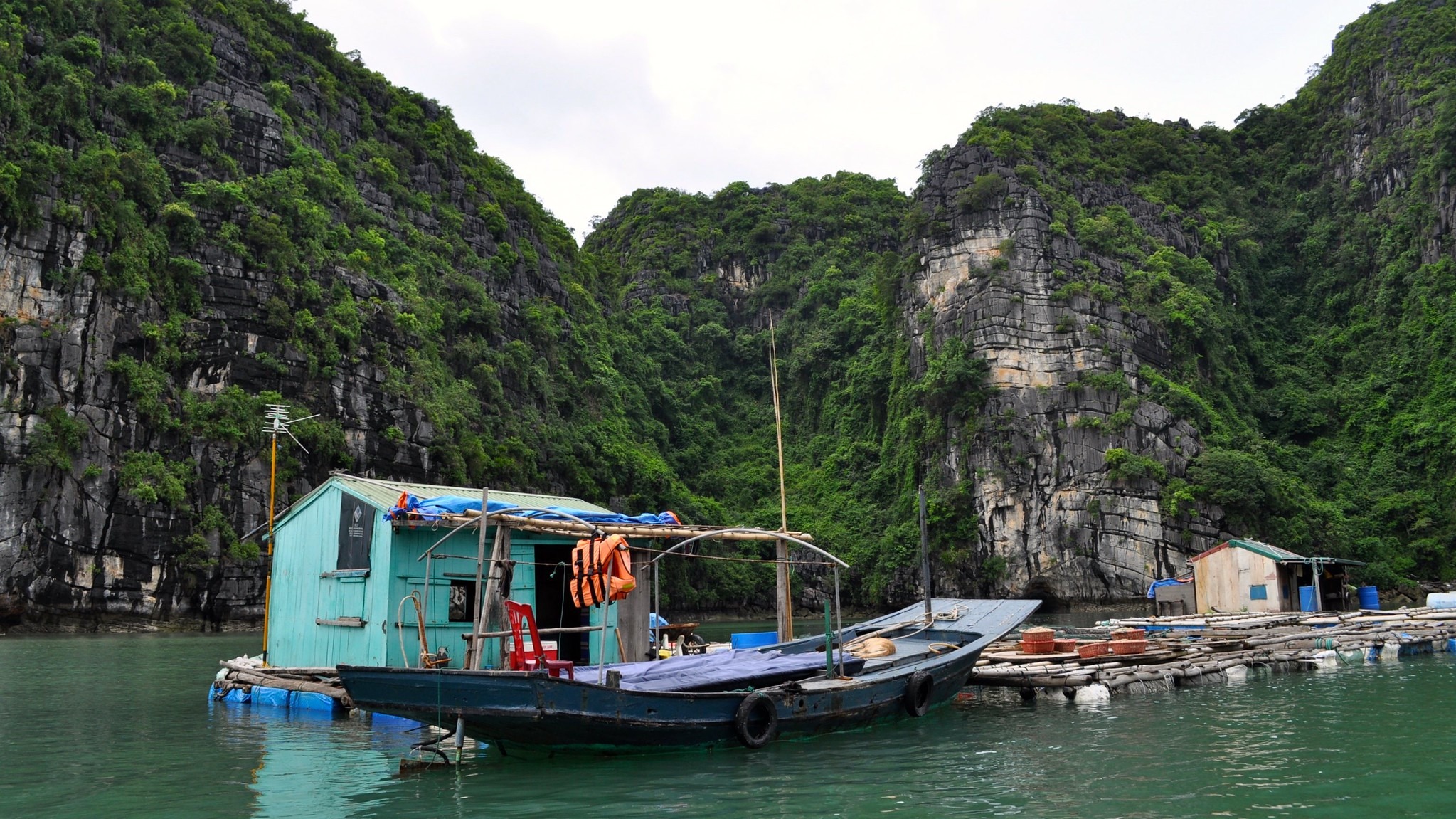 Cua Van Floating Village