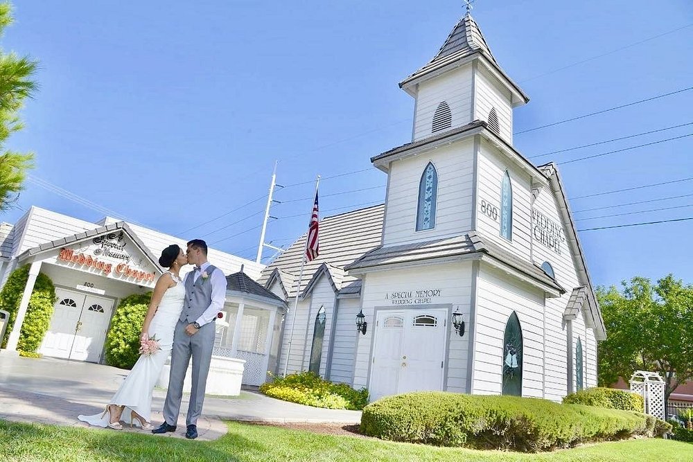 Eğlenceli Wedding Chapel