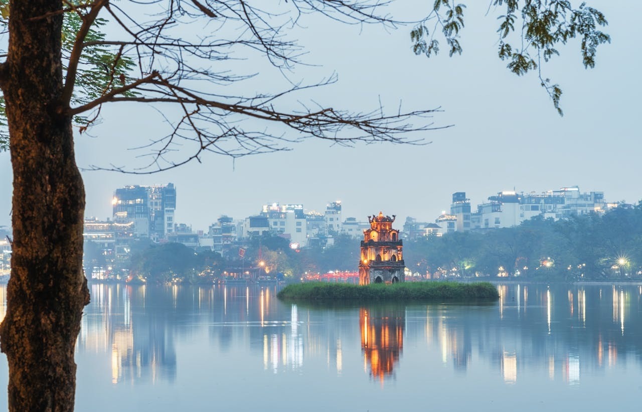Hoan Kiem Gölü