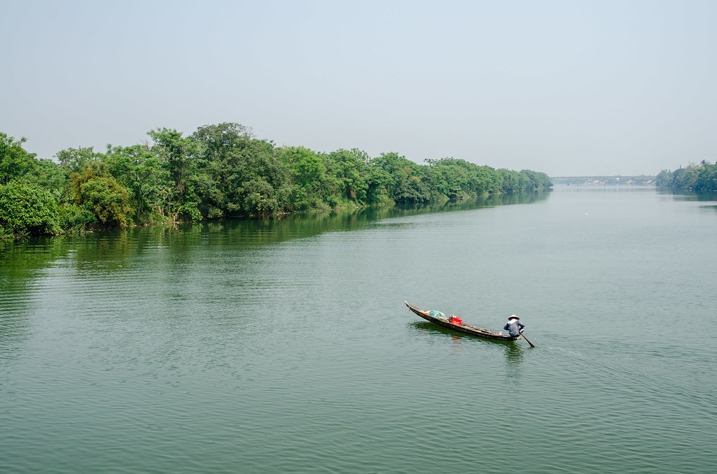 Huong Nehri