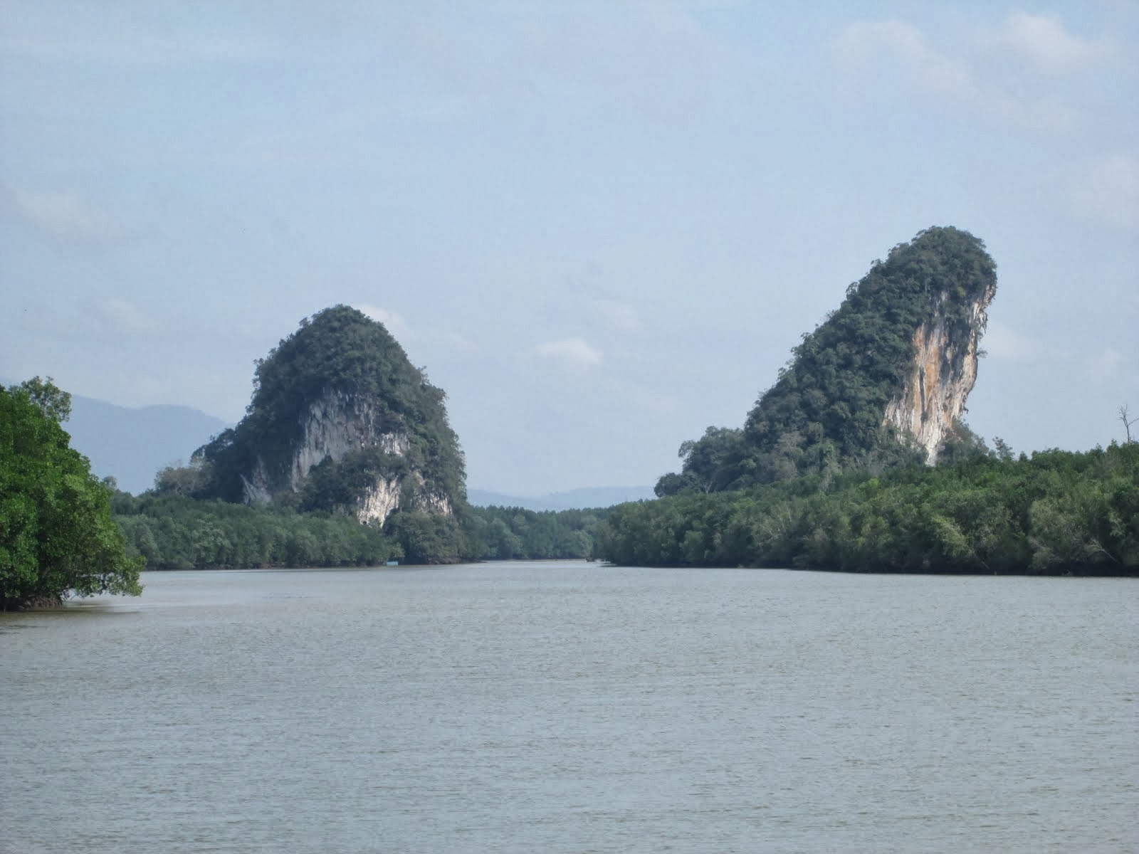 Khao Khanap Nam Dağları
