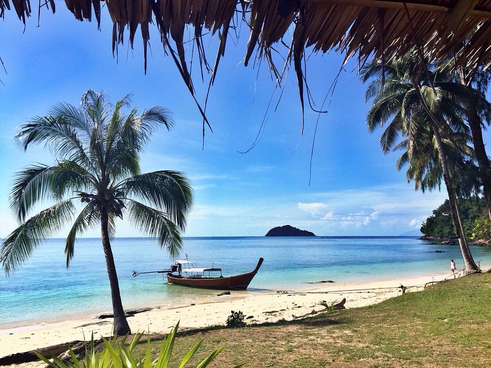 Ko Bulon Leh Island