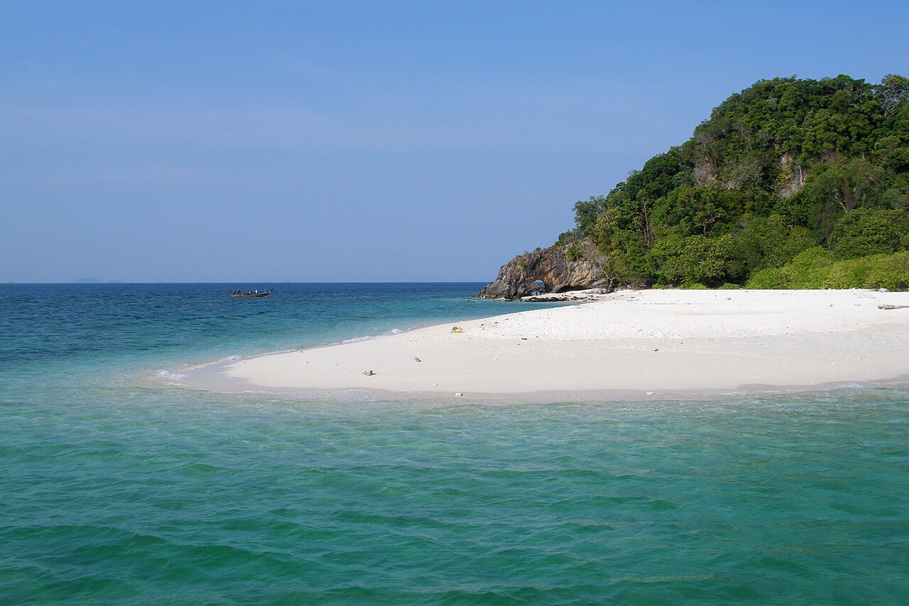 Ko Rawi Island