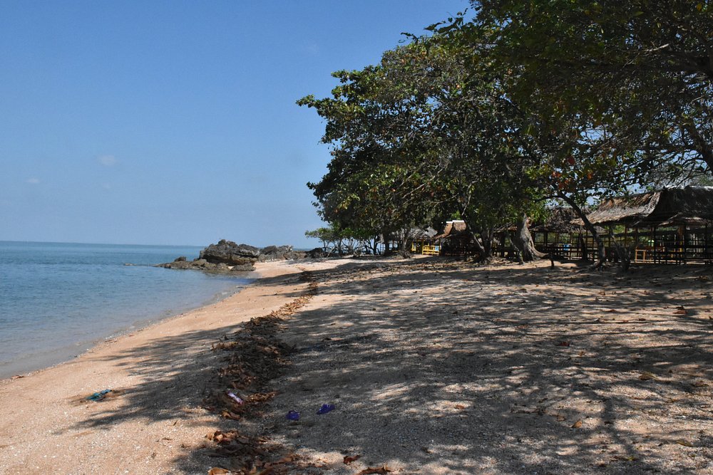 Laem Tanyong Po