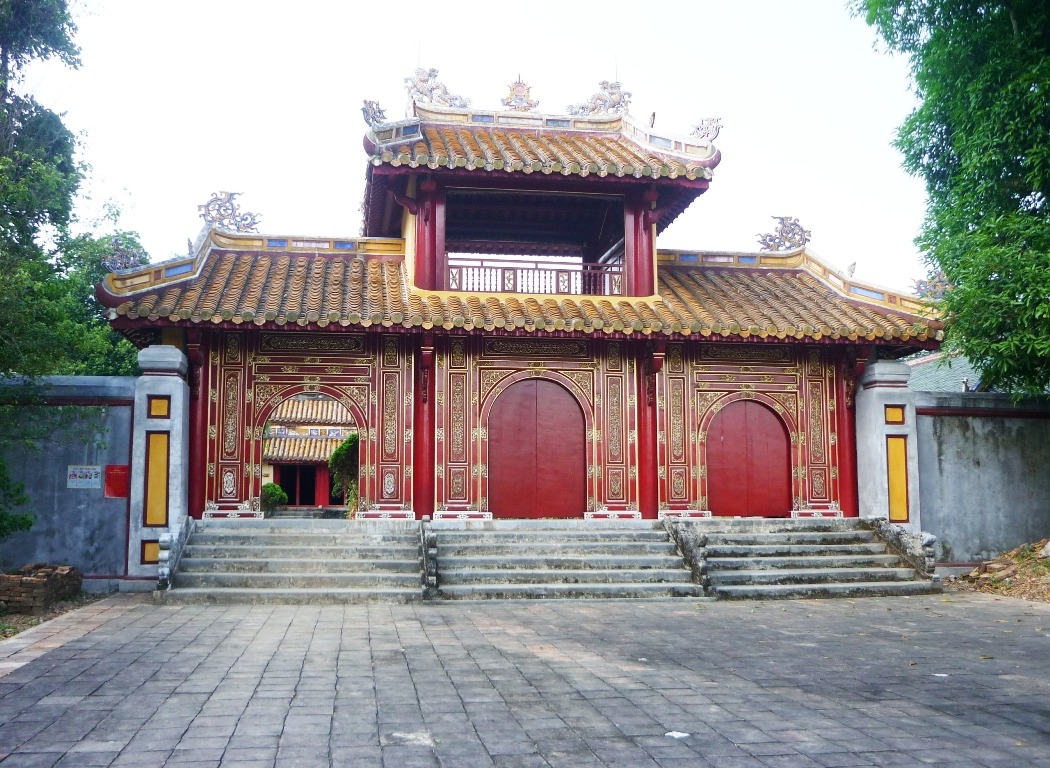 Lăng Gia Long