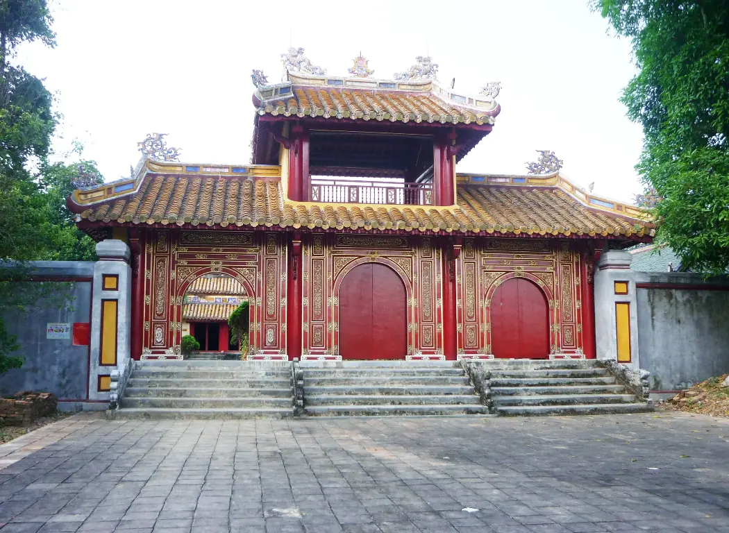 Lăng Gia Long