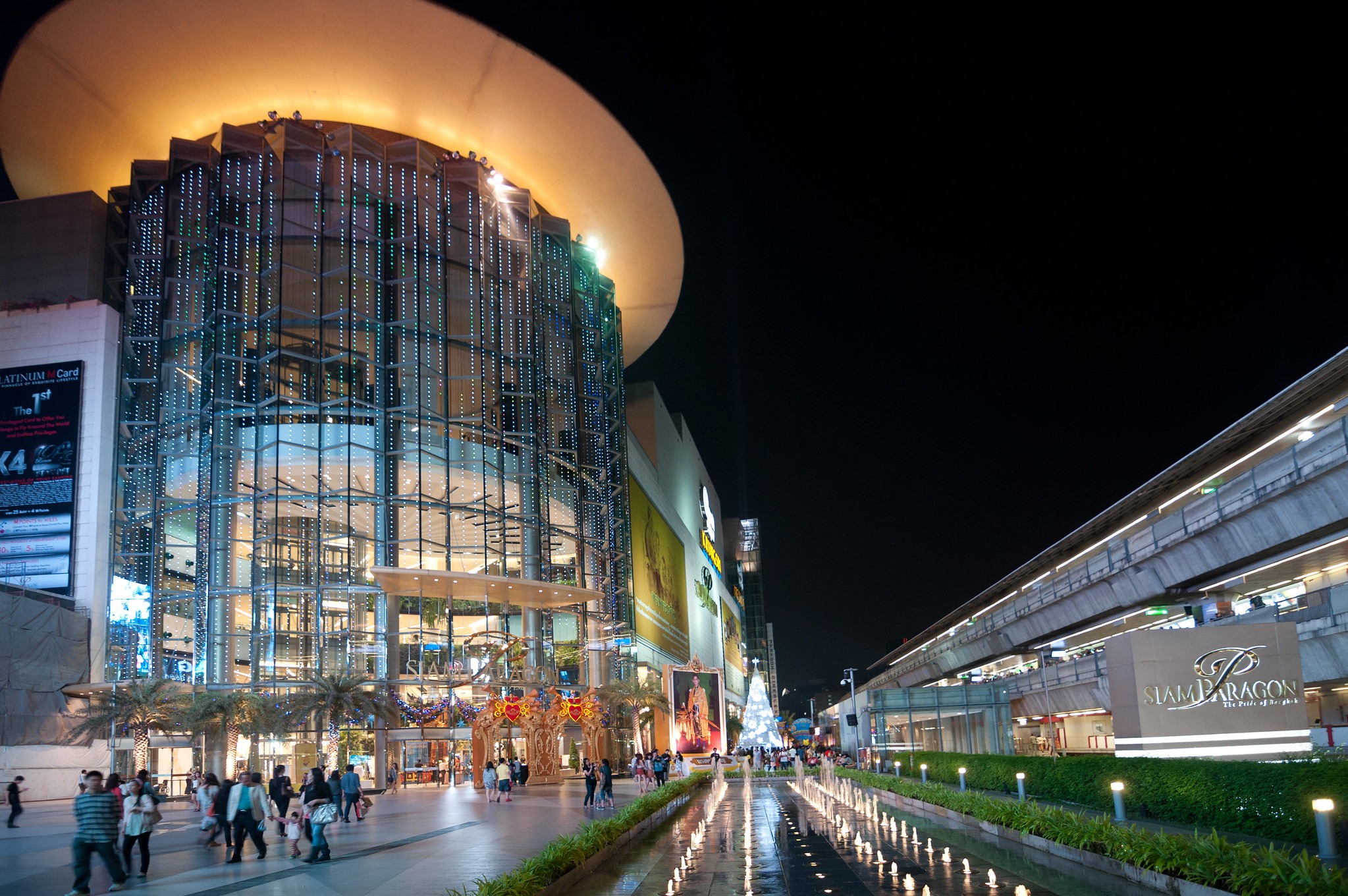 MBK Center Siam Paragon CentralWorld 