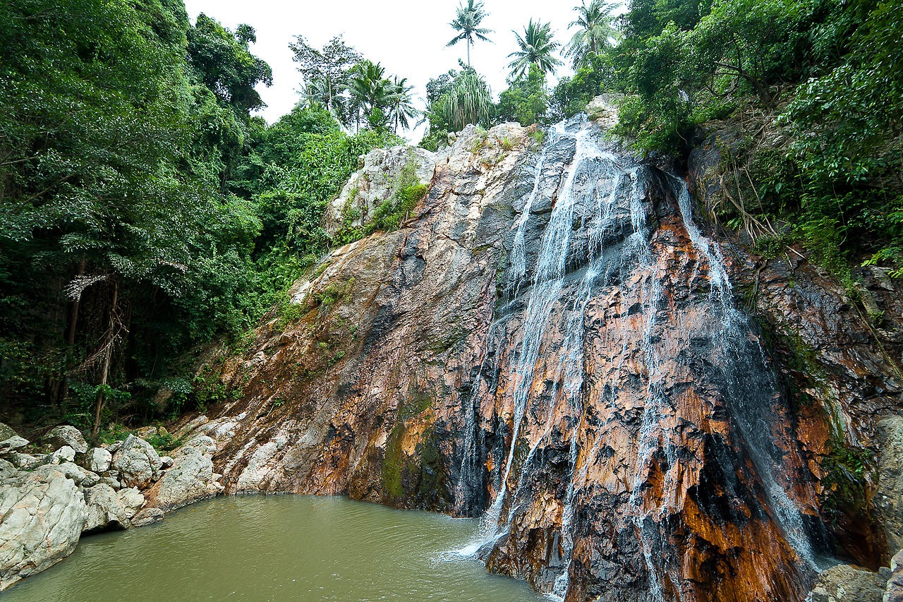 Na Muang Waterfalls