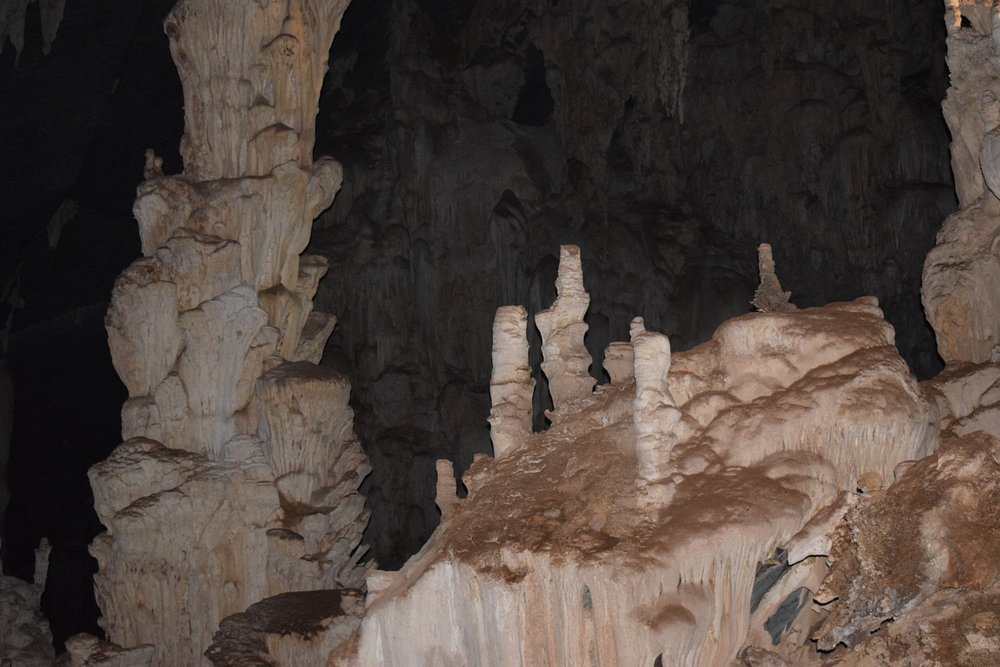 Phu Pha Phet Cave