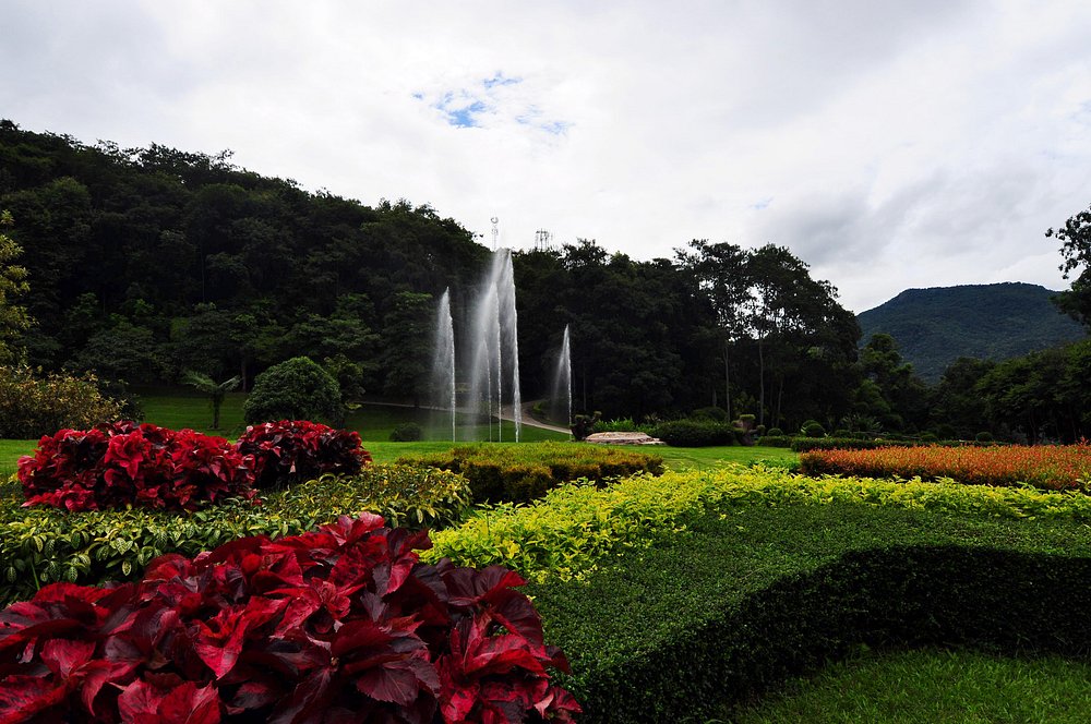 Queen Sirikit Botanik Bahçesi & Rajapruek Parkı