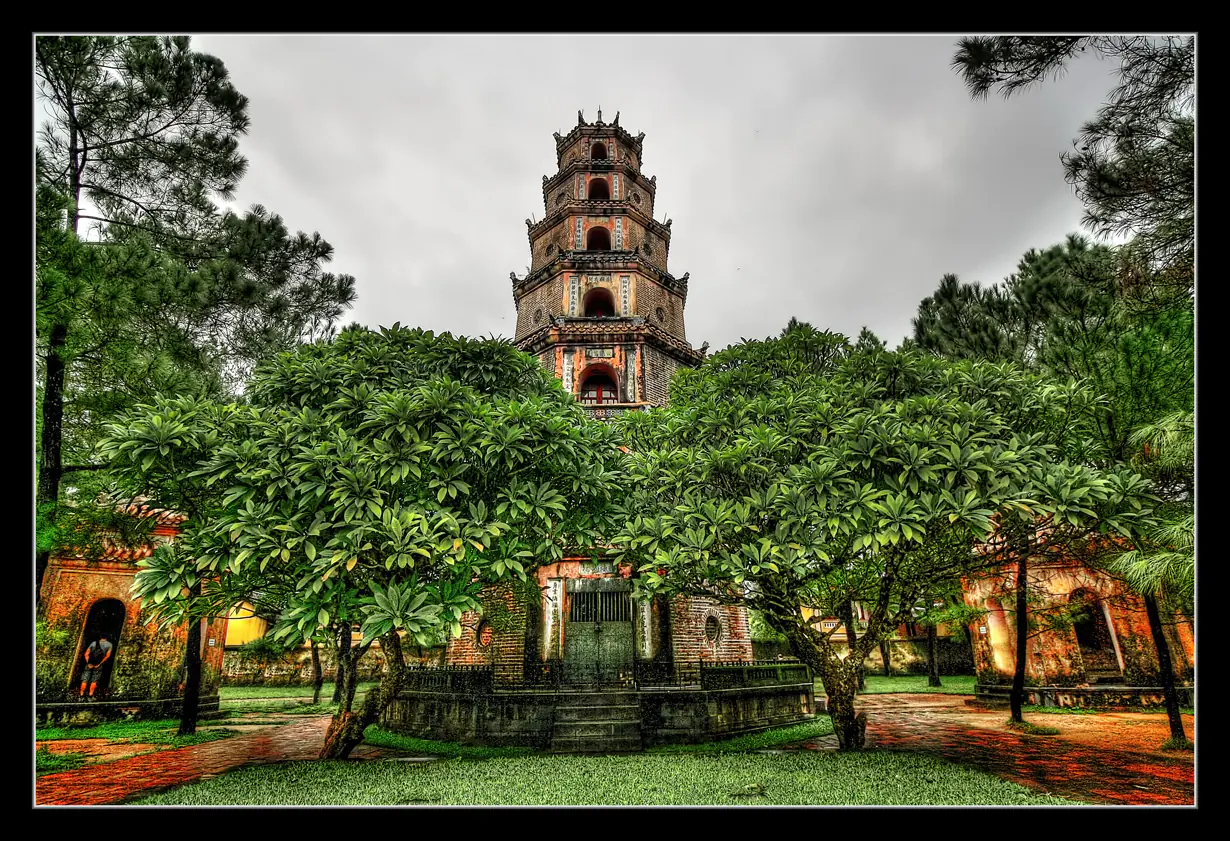Thiên Mụ Pagoda