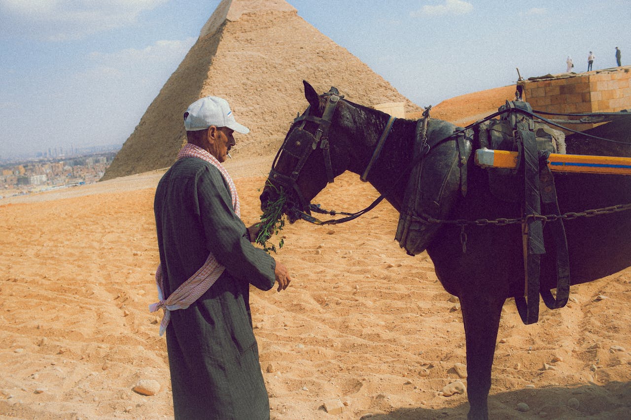 giza pramitleri