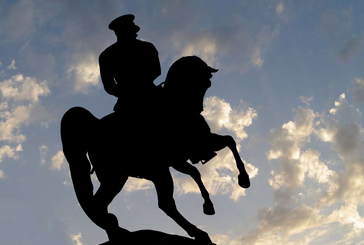 Atatürk Parkı ve Onur Anıtı