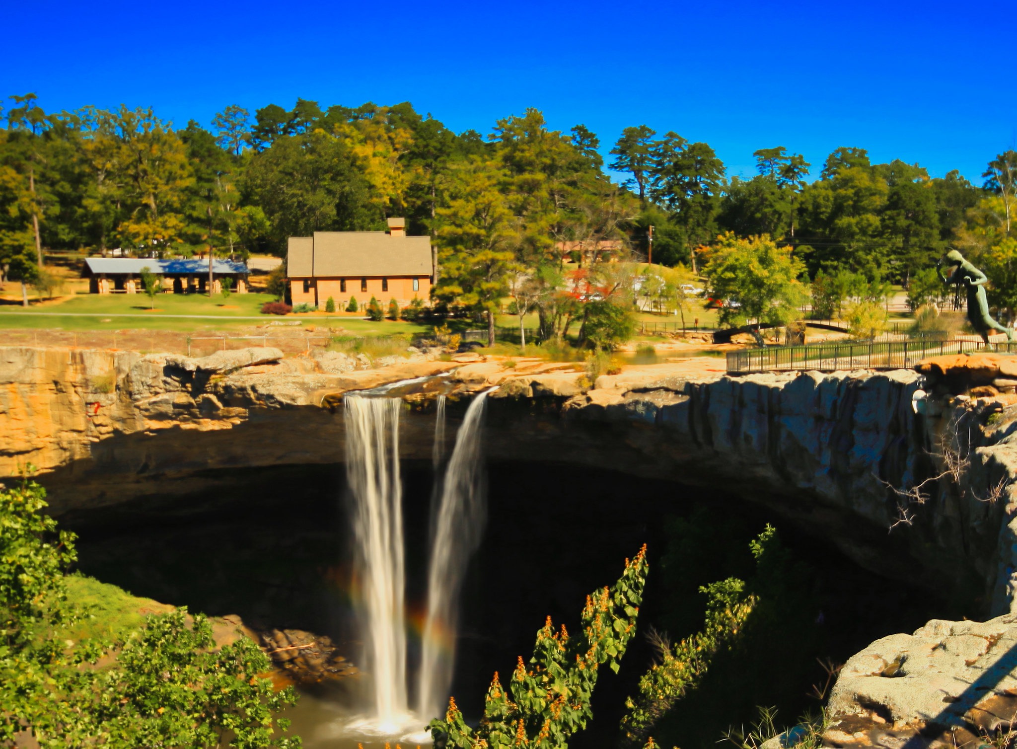 Noccalula Falls Park