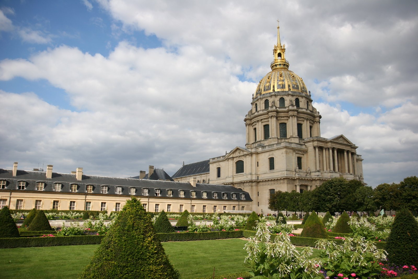 Les Invalides ve Napolyon’un Mezarı