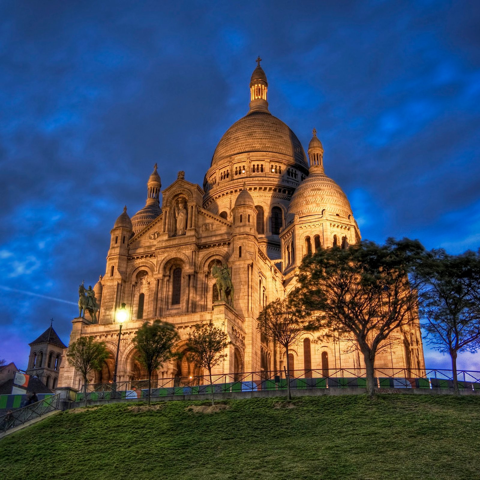 Sacre-Coeur Bazilikası (Montmartre)