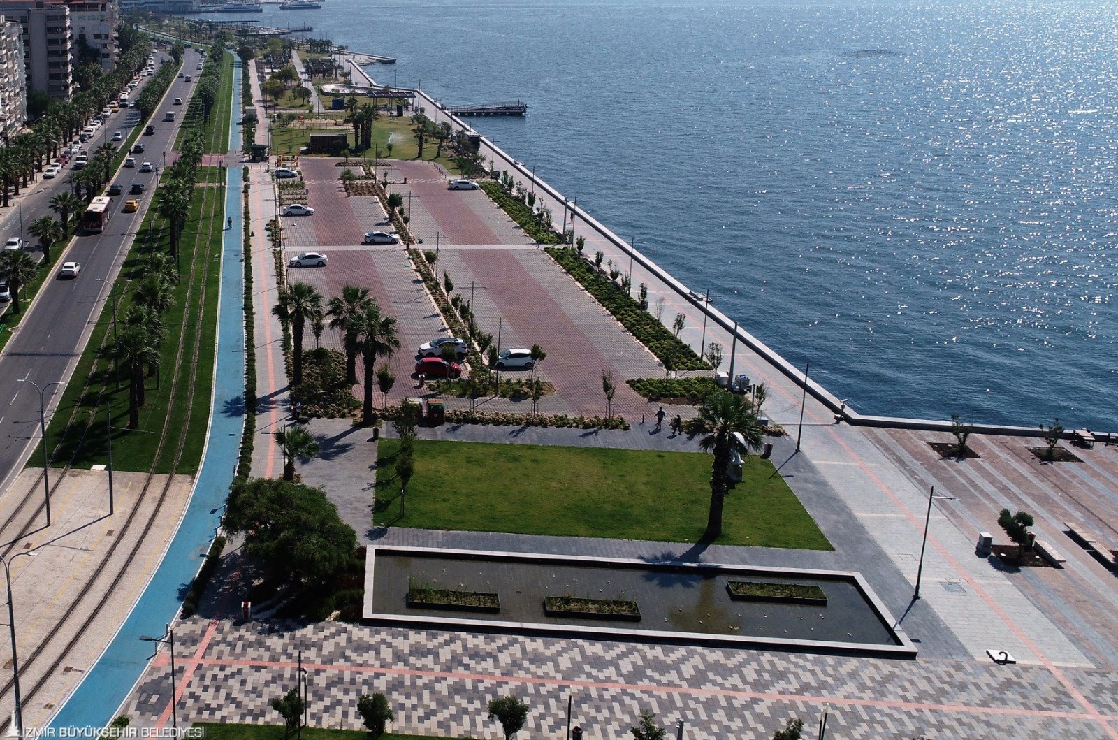 Karşıyaka Sahili