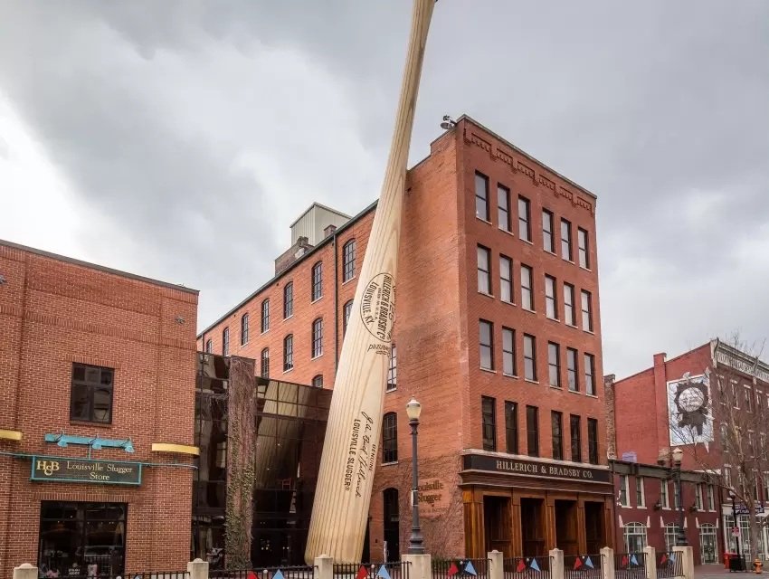 Louisville Slugger Museum & Factory