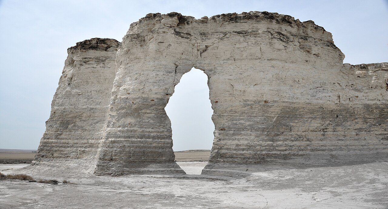 Monument Rocks (Chalk Pyramids) (Gove County)